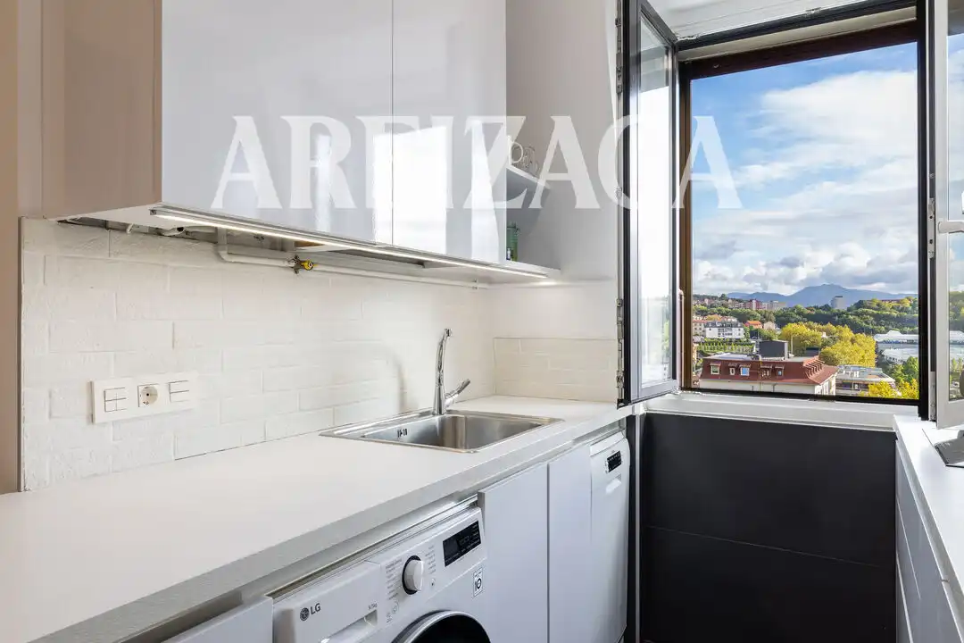Flat with lift for sale in Bordatxipi Pasealekua, imagen 14