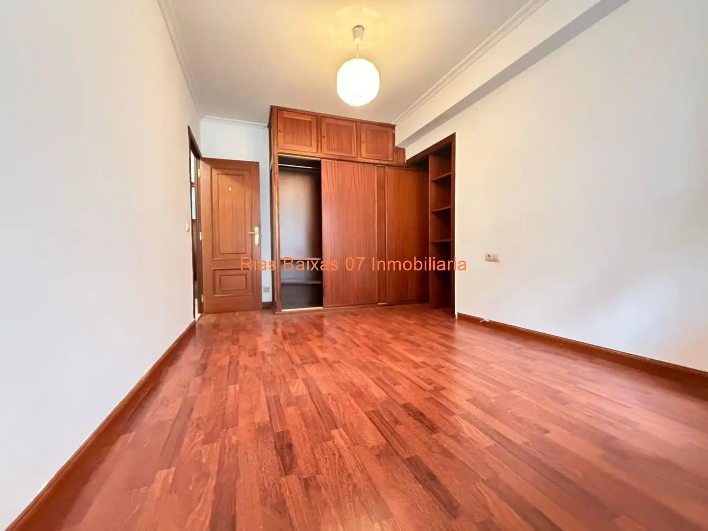 Piso en venta en Travesía de Vigo - San Xoán