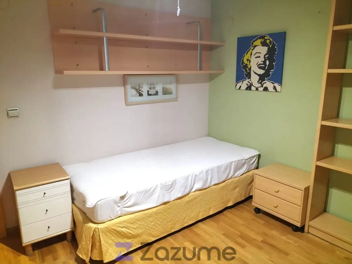 Habitación de Piso de alquiler en Zaragoza con Aire acondicionado, Calefacción y Parquet