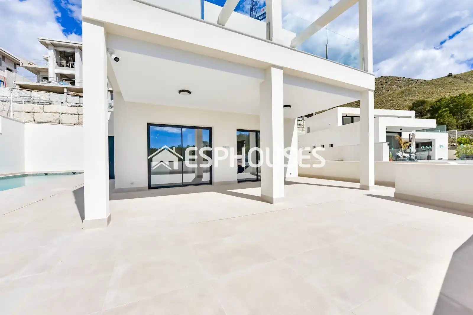 Villa avec terrasse à vendre à Golf Bahía, imagen 3