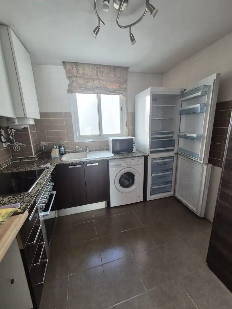 Küche von Wohnung zum Verkauf in Massamagrell mit Klimaanlage, Heizung und Abstellraum