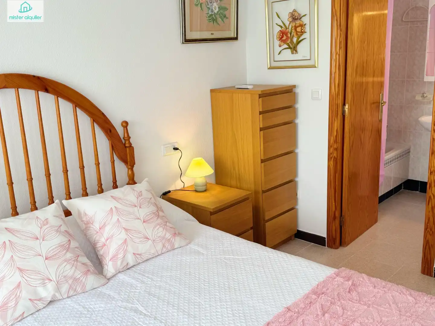 Bungalow con terrazza in affitto a Calle ALBAYNA 3, imagen 13