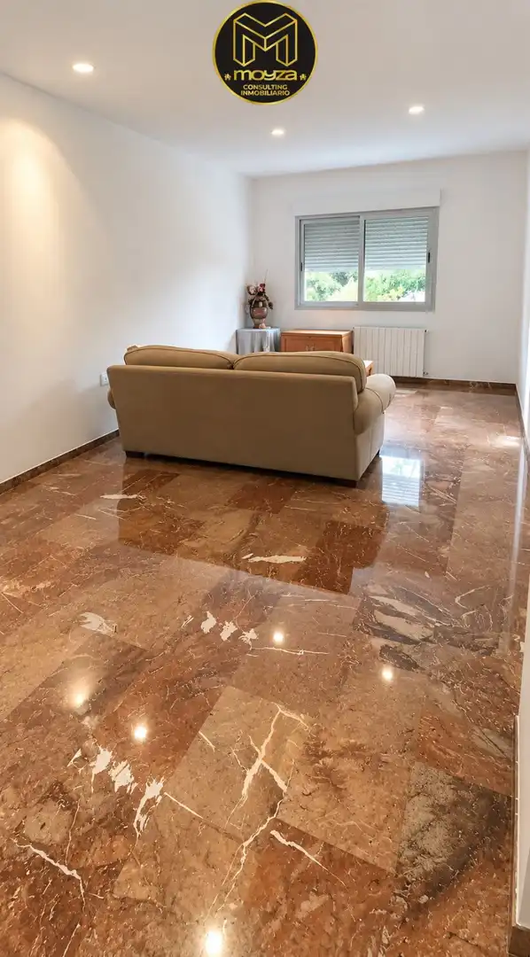 Flat with lift for sale in Hospital, imagen 2