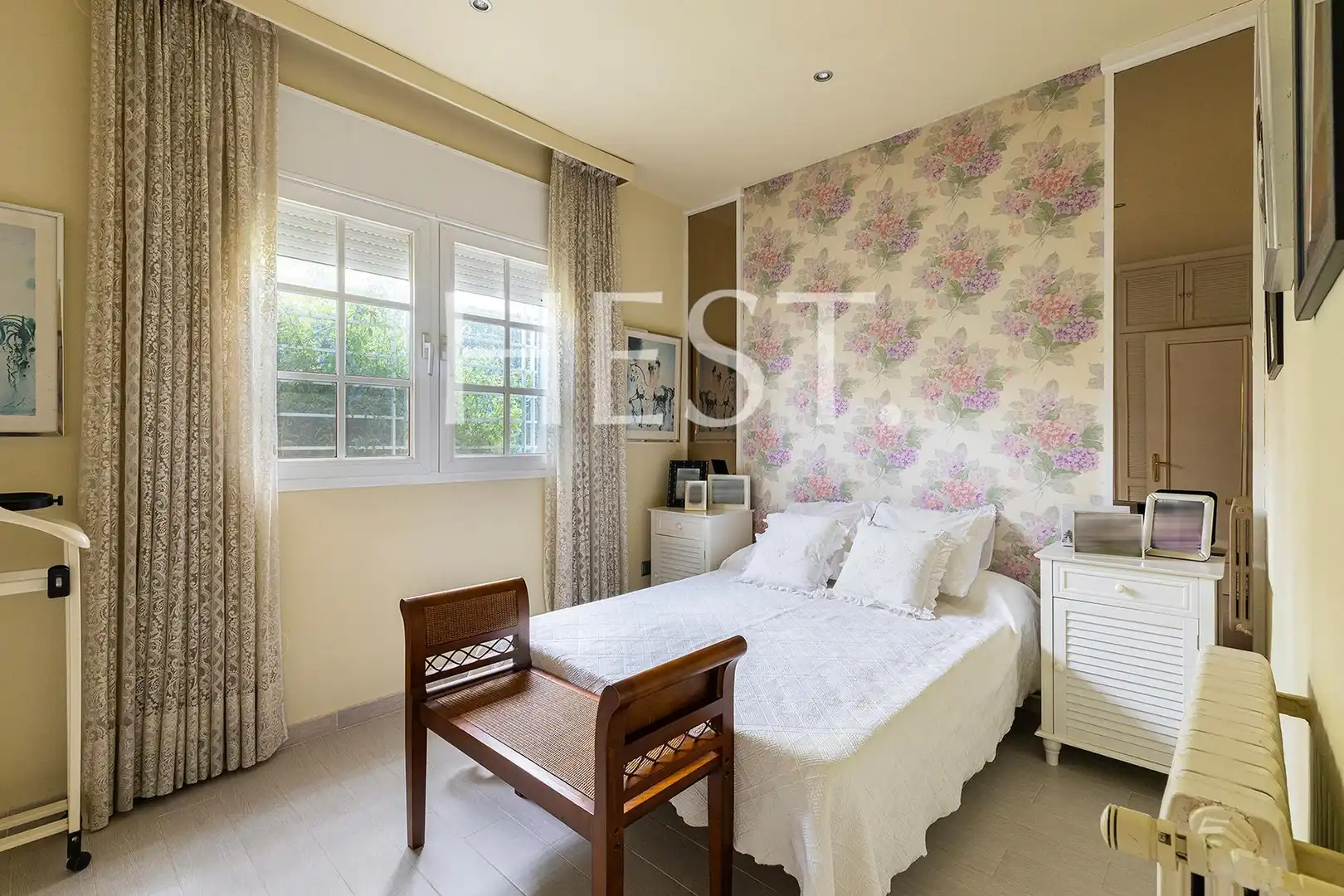 Habitación de Casa o chalet en venta en Castelldefels con Calefacción, Jardín privado y Parquet