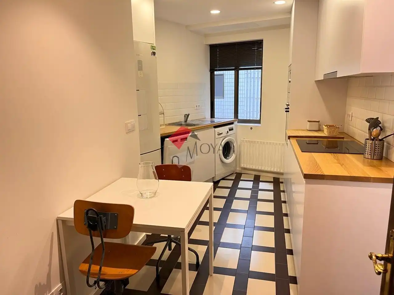 Kitchen of Apartments for rent in Vigo   with Heating and Furnished