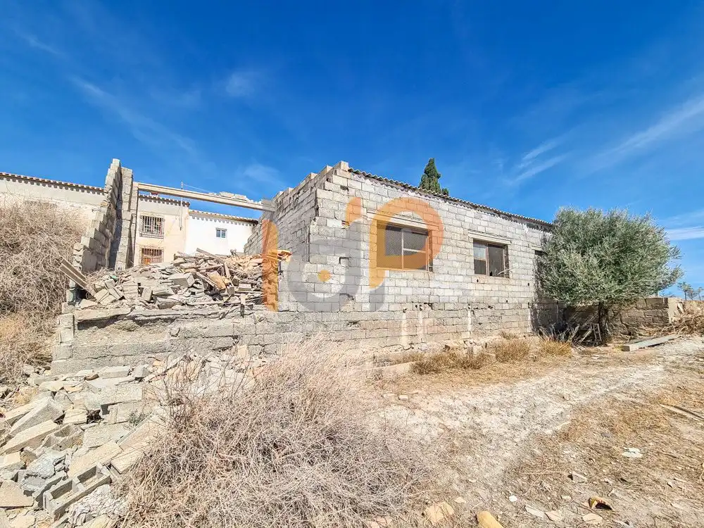 Nave industrial en venta en Taberno