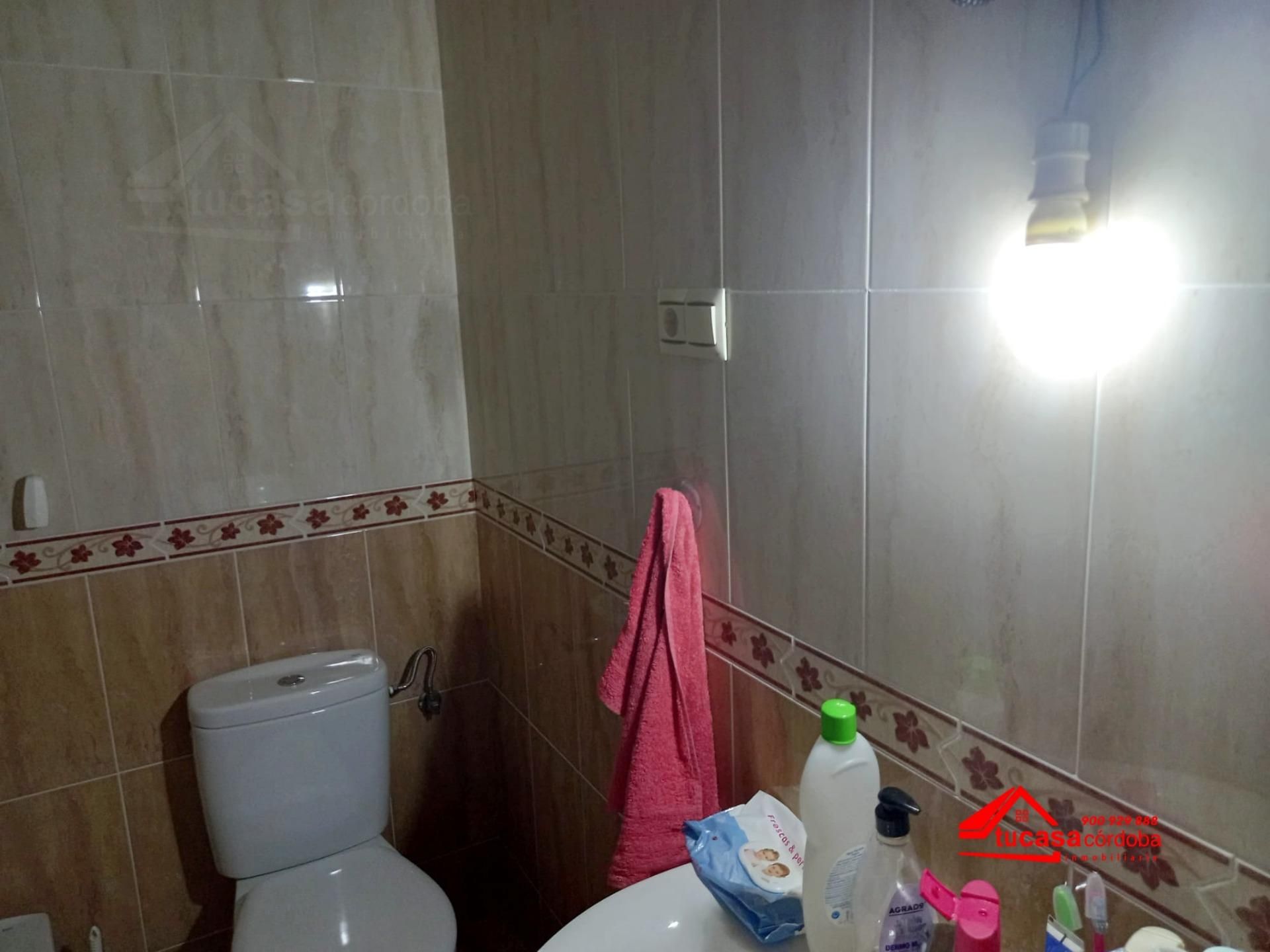 Bany de Casa o xalet en venda en San Sebastián de los Ballesteros amb Aire condicionat i Calefacció