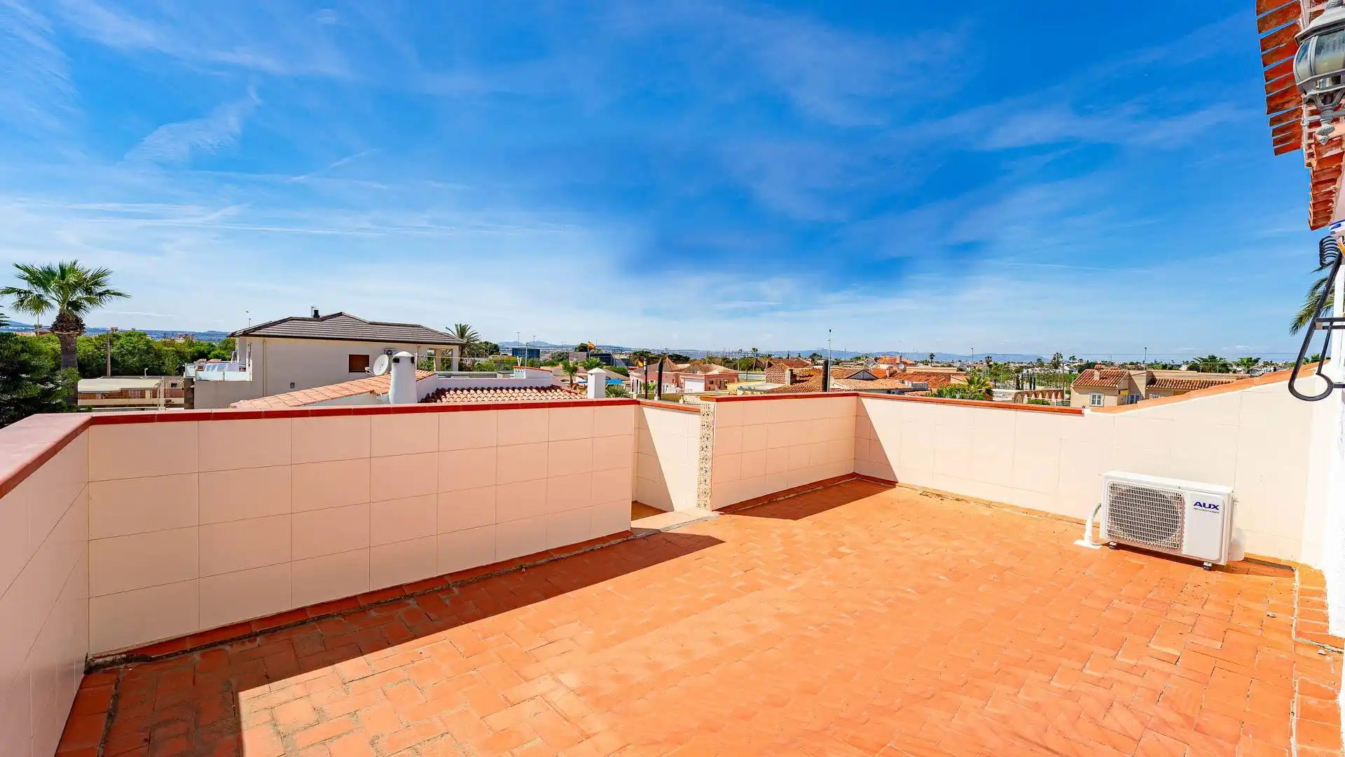 Terraza de Casa adosada en venta en Torrevieja con Jardín privado, Trastero y Piscina