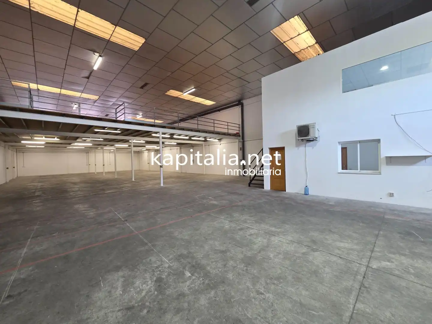 Nave industrielle à louer à Sant Josep - Zona Hospital, imagen 4