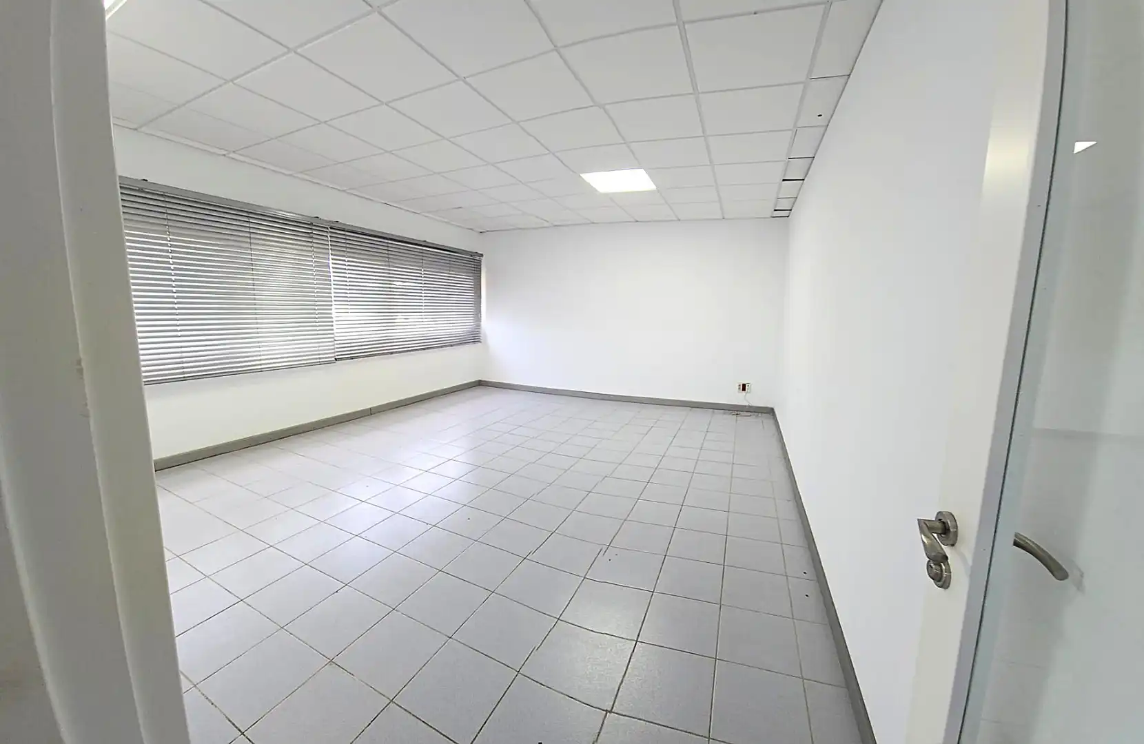 Industrial building for sale in Calle Sao Paulo, imagen 23