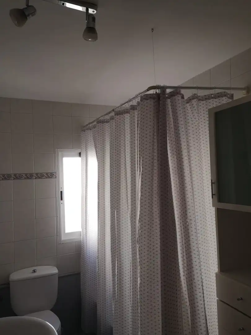 Àtic de lloguer a Calle Melchor Almagro, 16, Centro - Sagrario