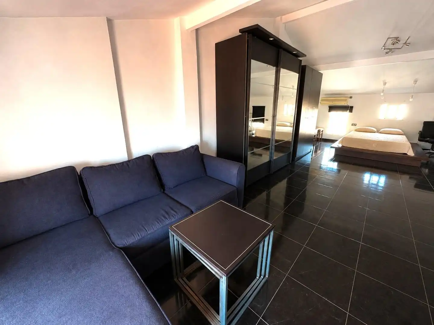 Sala d'estar de Casa adosada en venda en Málaga amb Aire condicionat, Calefacció i Traster