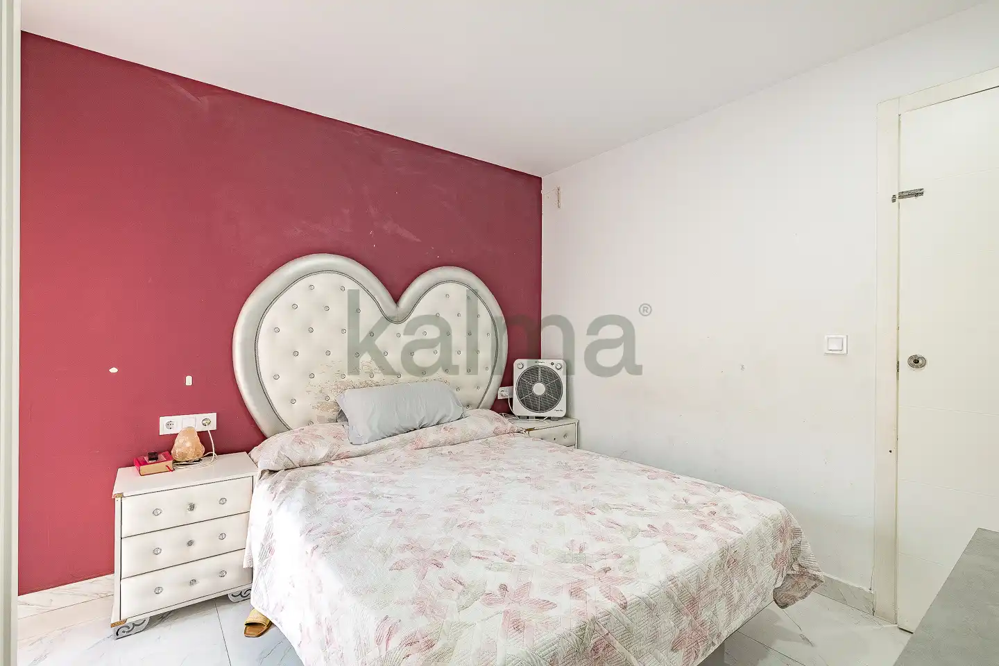 Habitación de Piso en venta en Santa Coloma de Gramenet con Aire acondicionado, Calefacción y Amueblado