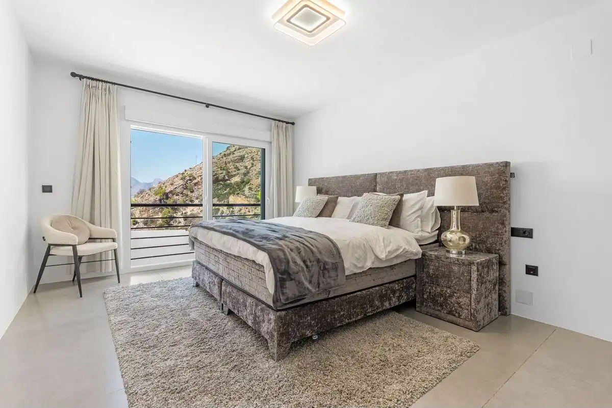 Habitación de Casa o chalet de alquiler en Altea con Aire acondicionado, Piscina y Amueblado