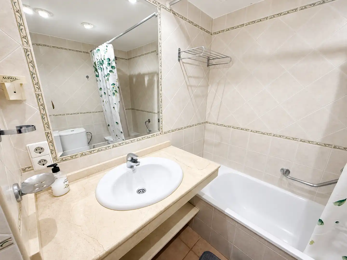 Apartament de lloguer a Avenida del Parque, Parque de la Paloma