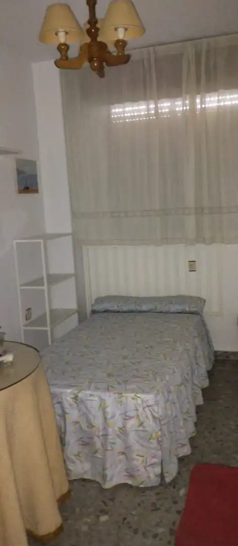 Flat for rent in Calle Magnolia, 3, Poniente