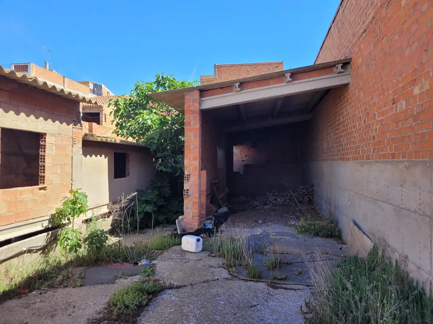 Vista exterior de Casa adosada en venta en Bellcaire d'Urgell