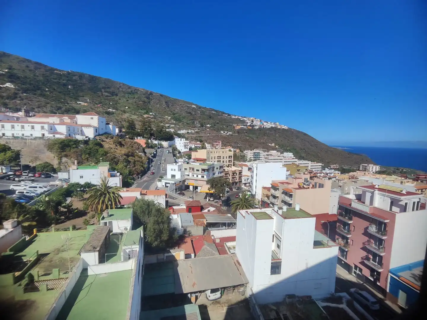 Exterior view of Flat for sale in Icod de los Vinos  with Terrace, Furnished and Home automation