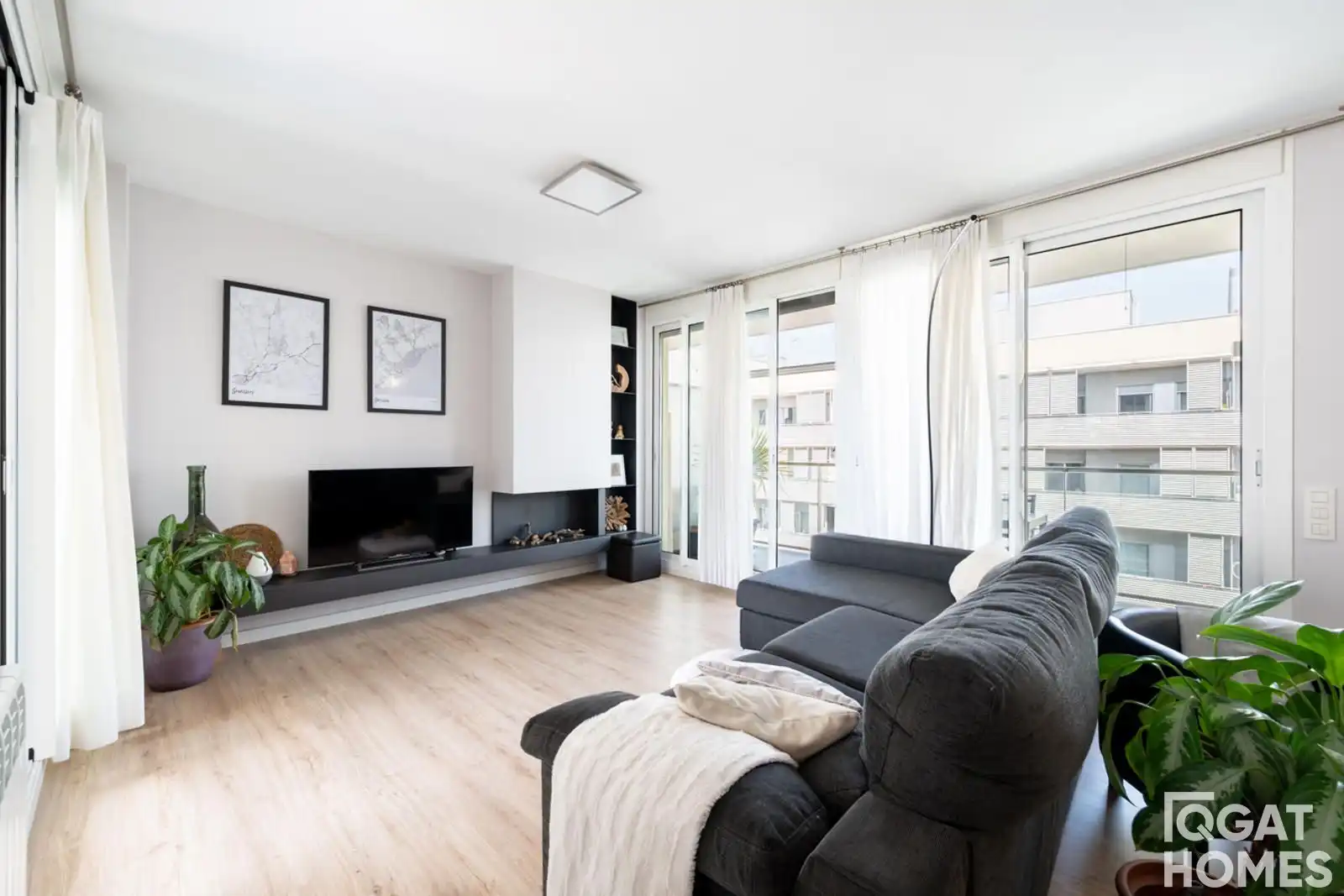 Living room of Attic for sale in Sant Cugat del Vallès  with Air Conditioner, Heating and Storage room
