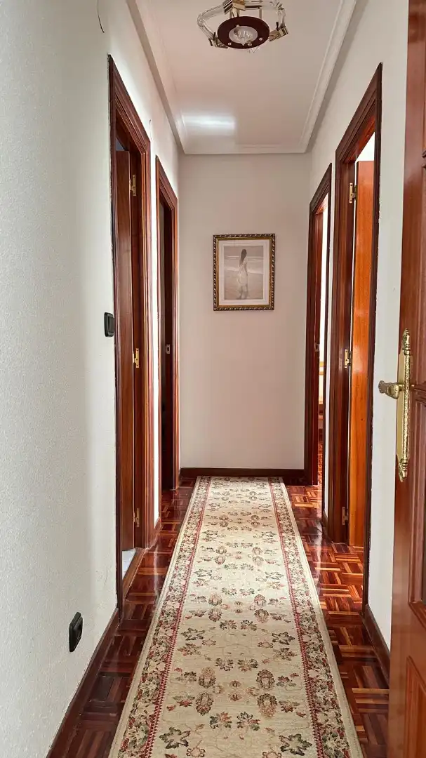 Piso en venta en Burgos con Calefacción, Parquet y Trastero
