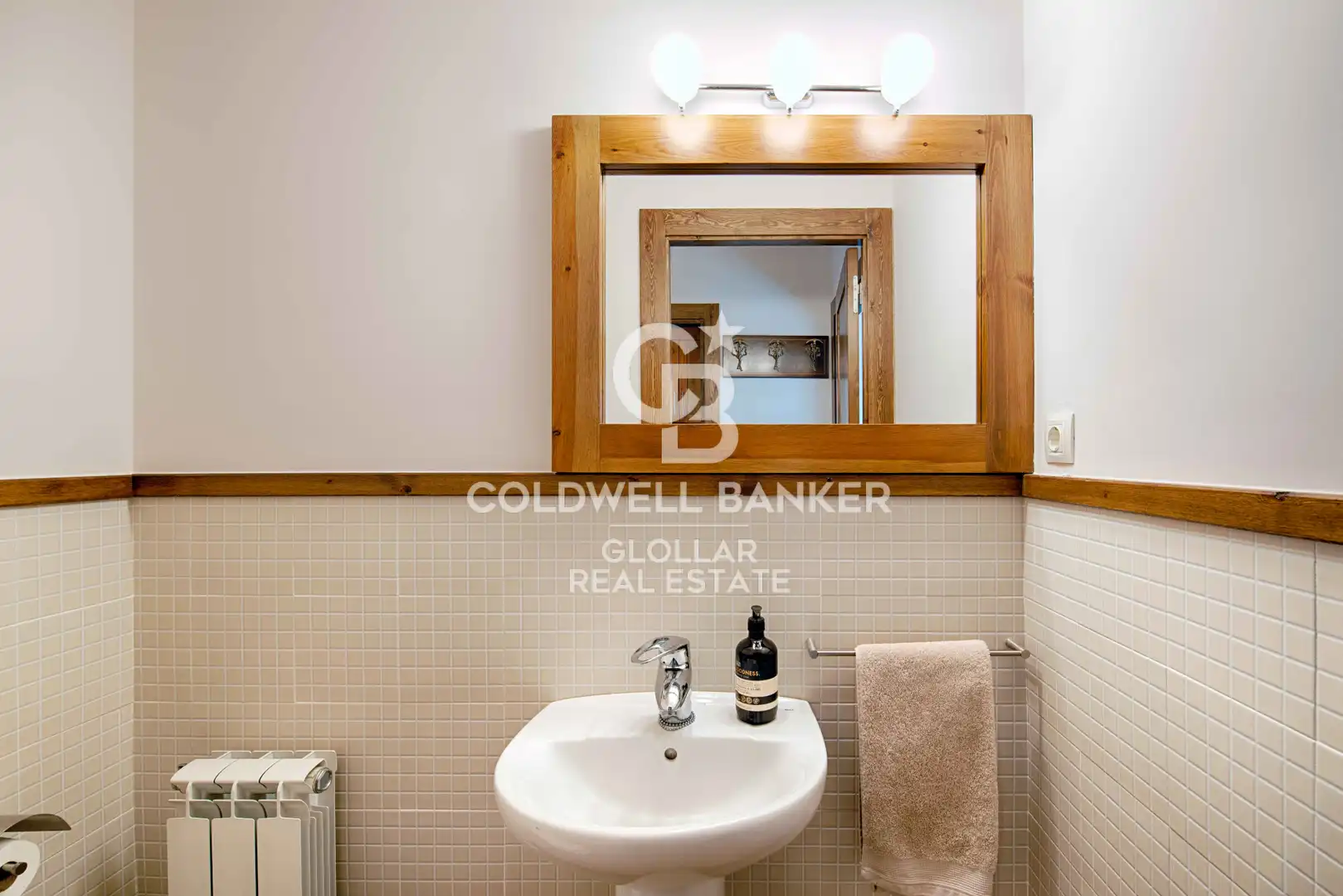 Bathroom of Duplexes for sale in Guils de Cerdanya  with Heating, Parquet flooring and Terrace