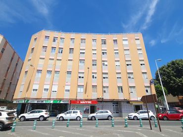 Appartement avec ascenseur à vendre à Calle Doctor Melián 56