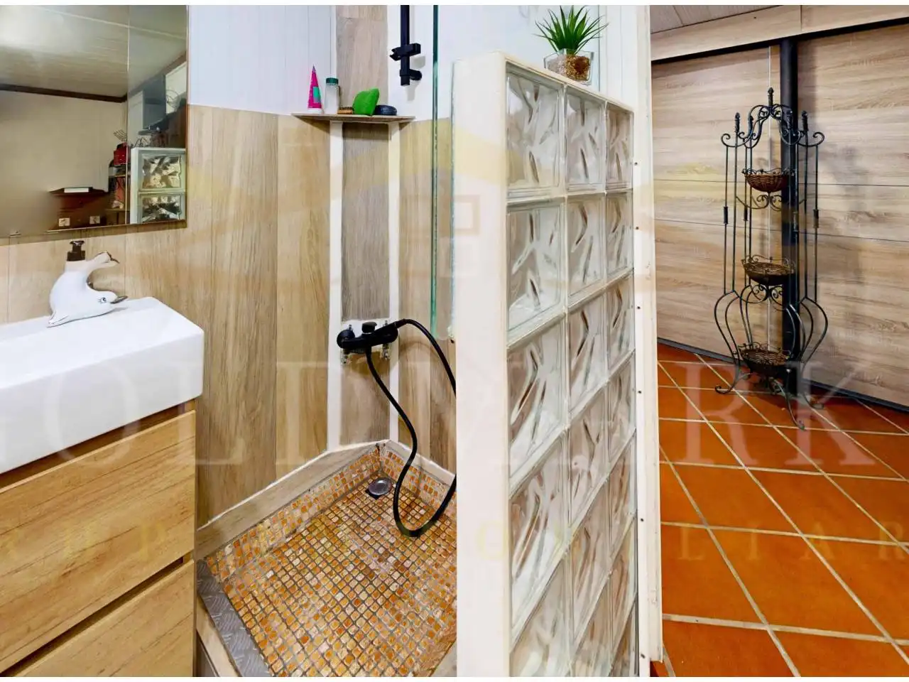 Bathroom of Houses for sale in Rubí  with Air Conditioner, Heating and Private garden