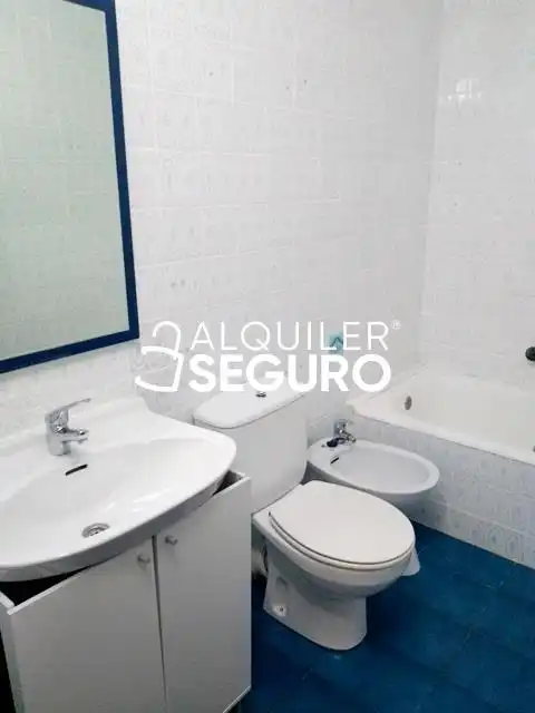 Badezimmer von Wohnung zur Miete in Valencia mit Terrasse und Möbliert