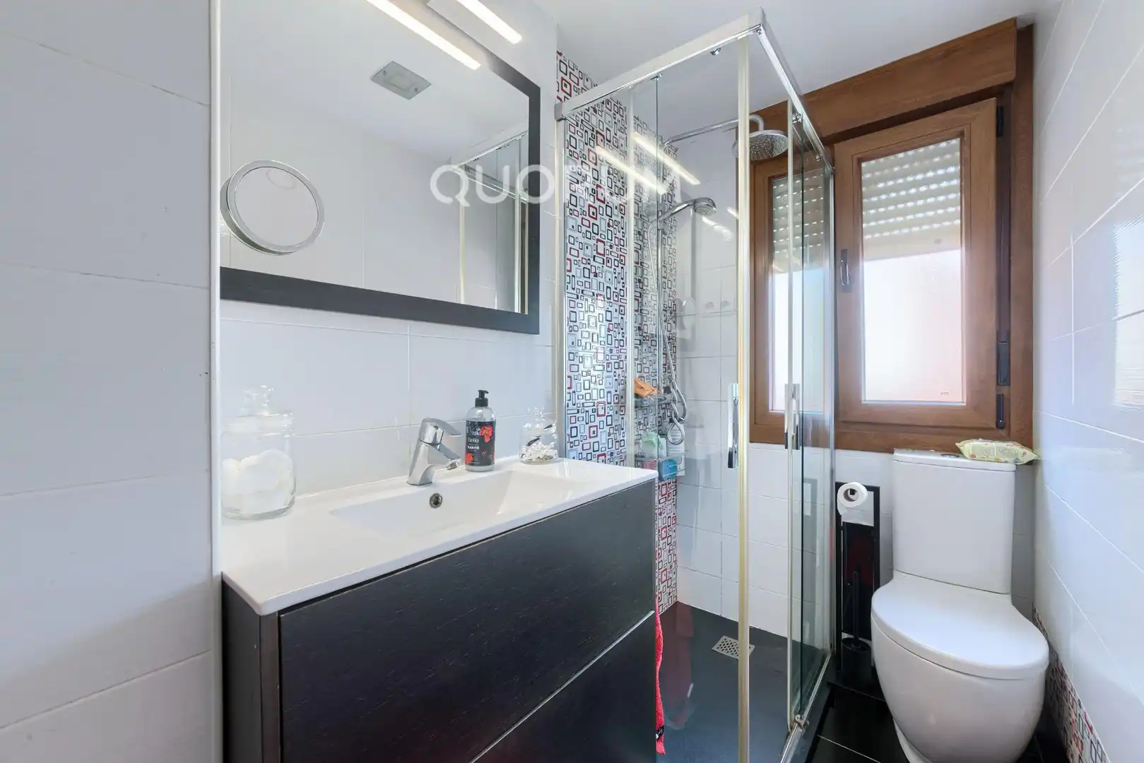 Badezimmer von Wohnung zum Verkauf in Basauri  mit Heizung, Terrasse und Balkon