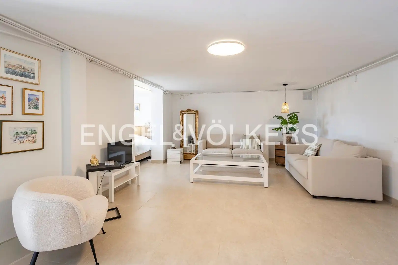 Sala de estar de Casa adosada en venta en Gavà con Aire acondicionado, Calefacción y Jardín privado