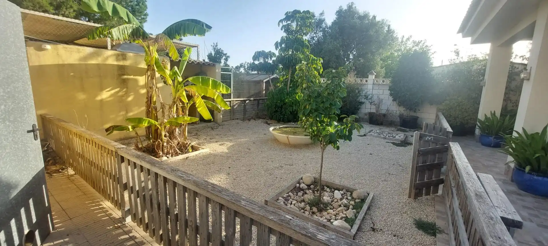 Chalet con piscina en venta en Los Arenales del Sol, imagen 4