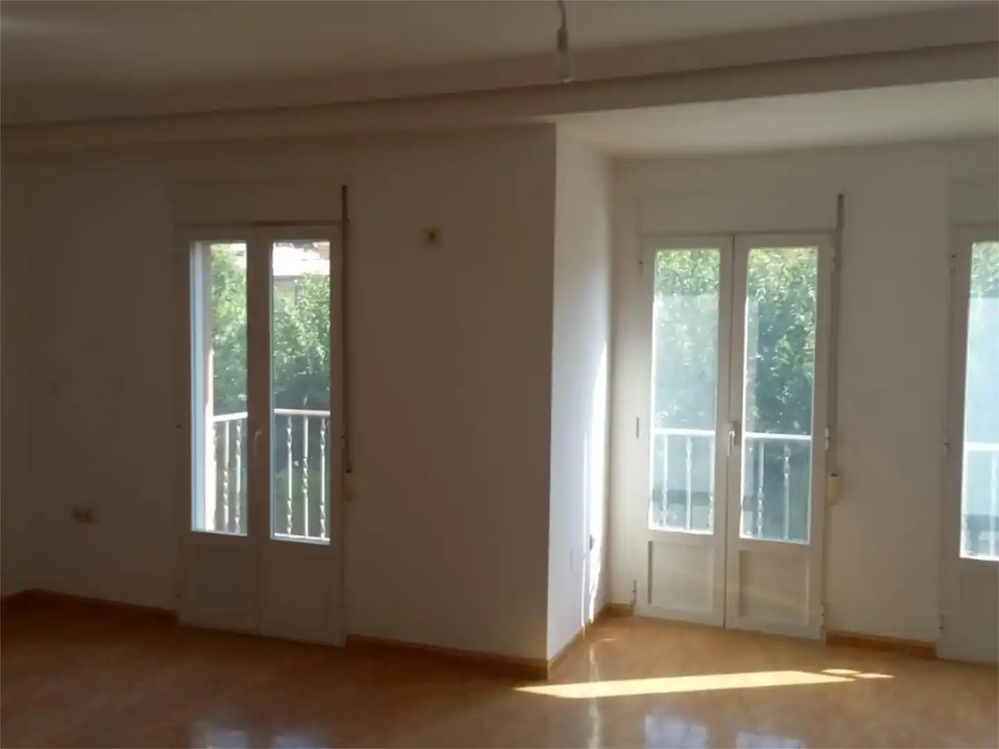 Sala d'estar de Pis en venda en Beas de Segura amb Balcó