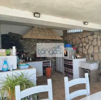 Cuina de Casa o xalet en venda en Chella amb Jardí privat