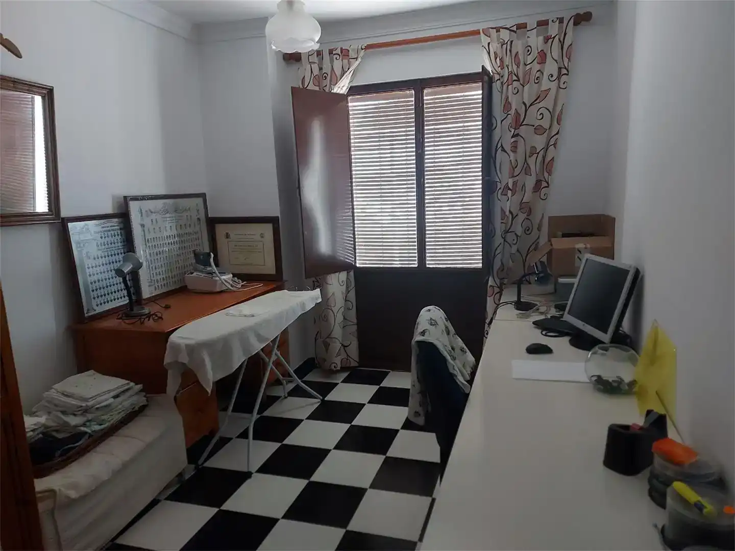 Piso en venta en Casariche con Trastero, Amueblado y Balcón