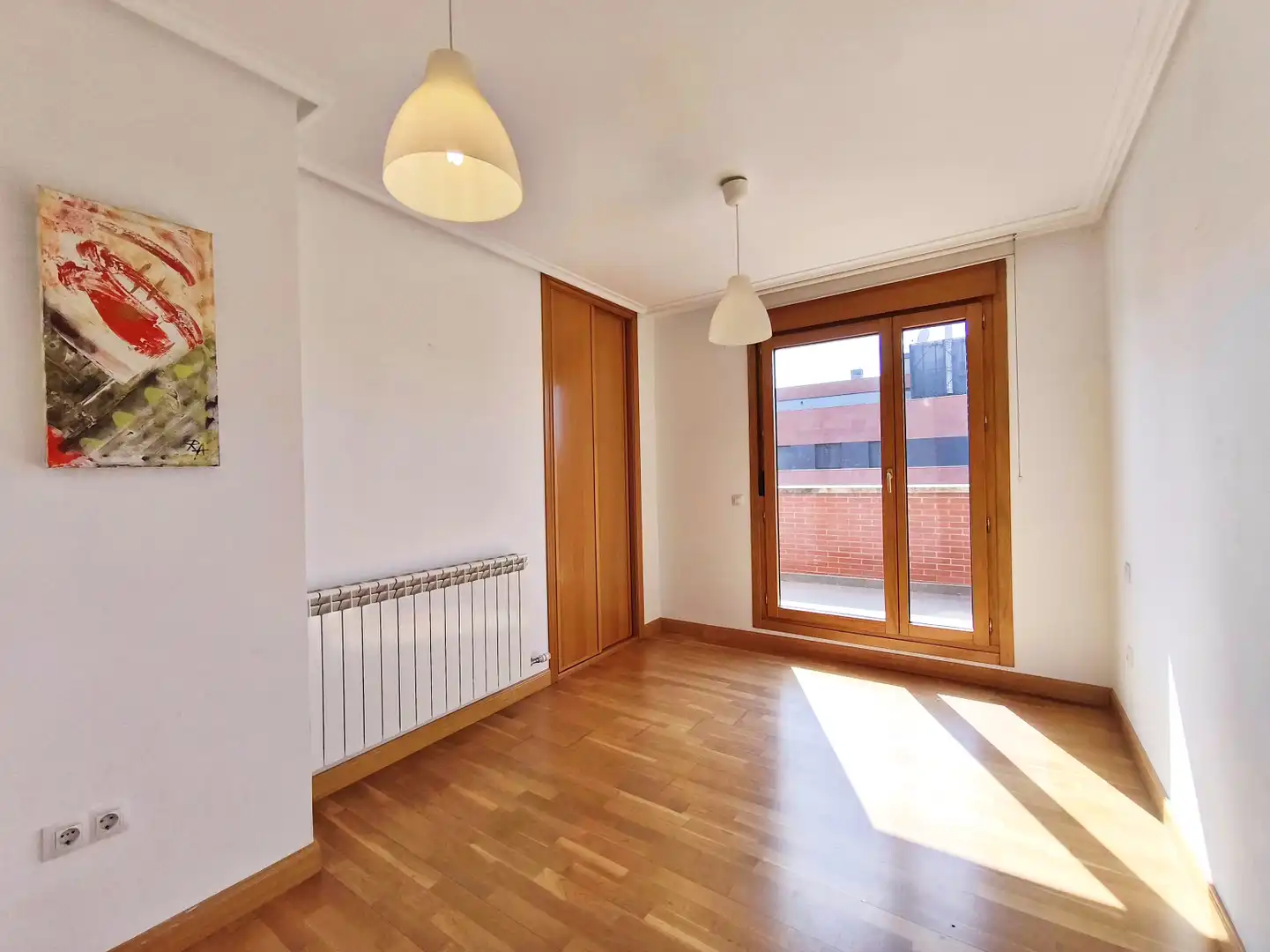 Habitación de Piso en venta en  Logroño con Aire acondicionado, Jardín privado y Parquet