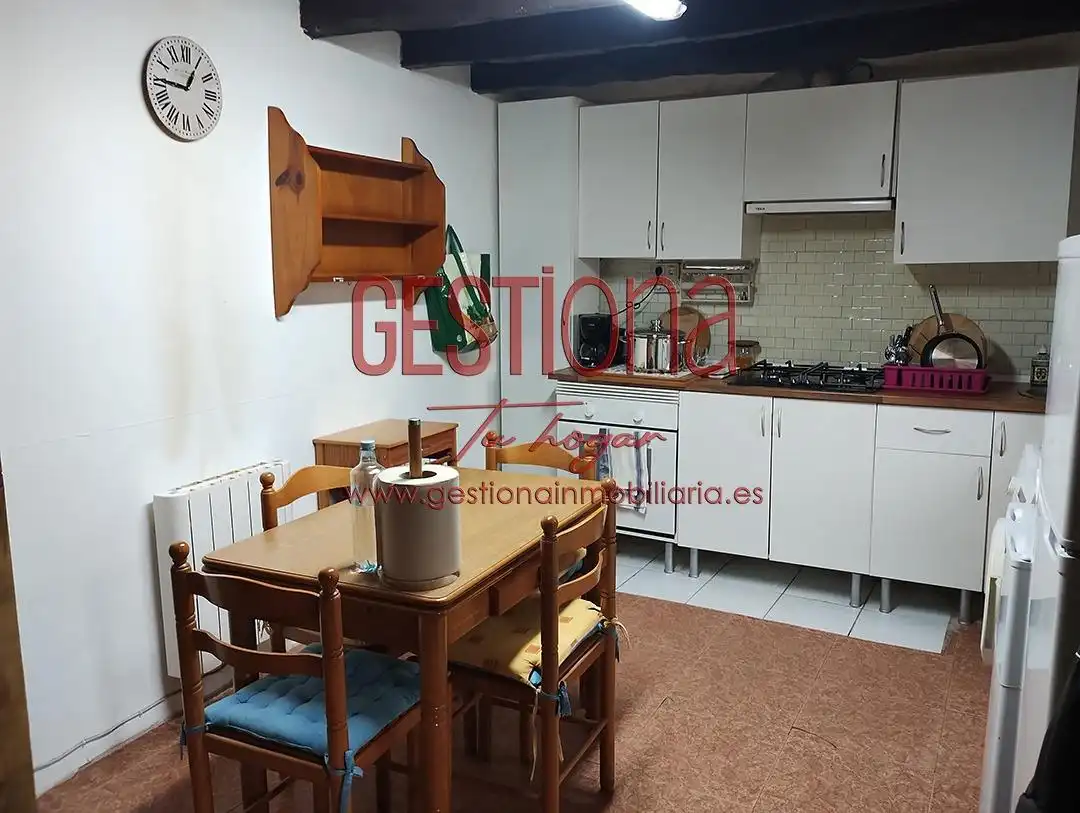 Cocina de Finca rústica en venta en Villafufre con Calefacción, Jardín privado y Balcón