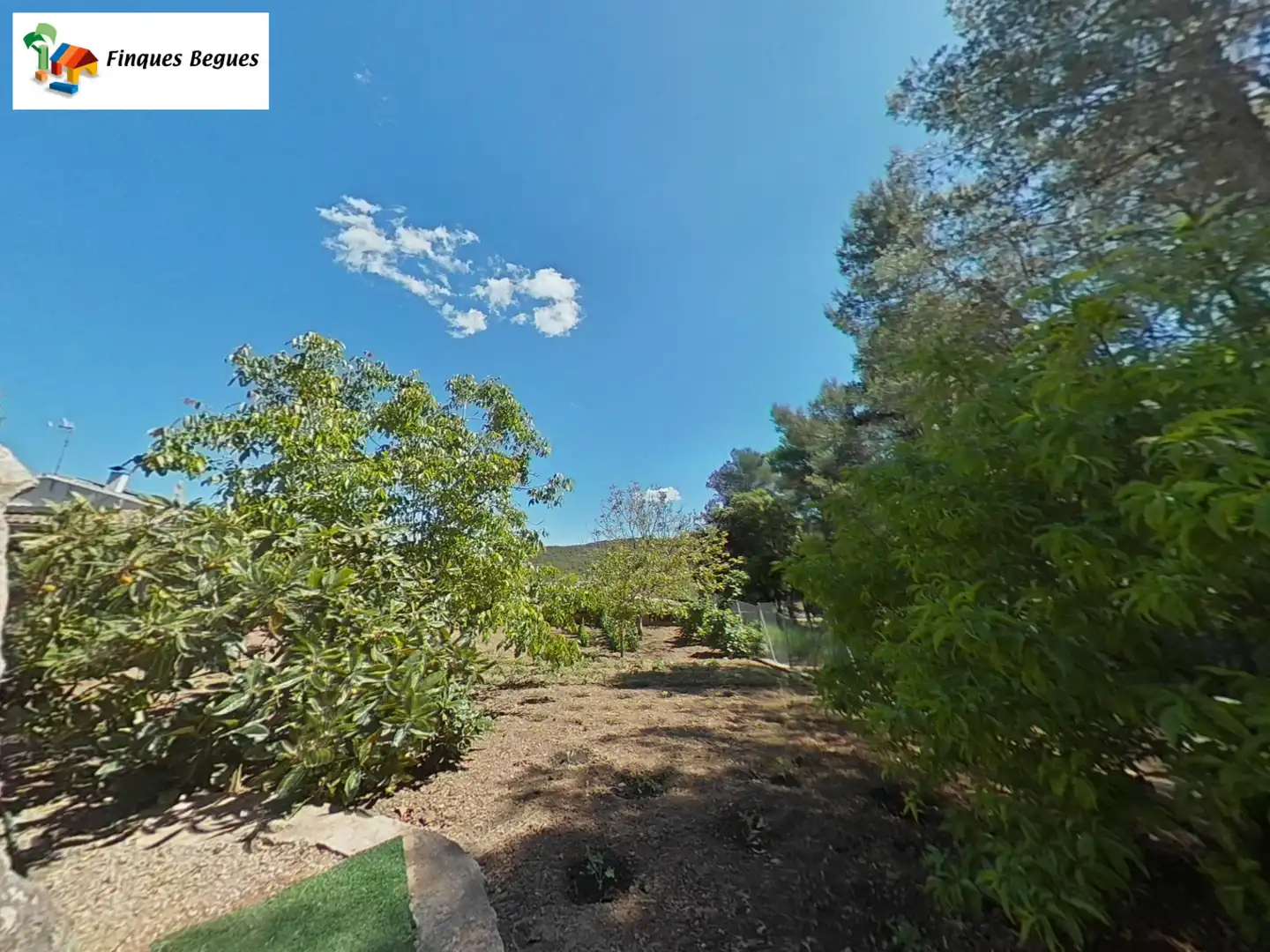 Finca rústica en venda en Begues amb Calefacció, Jardí privat i Moblat