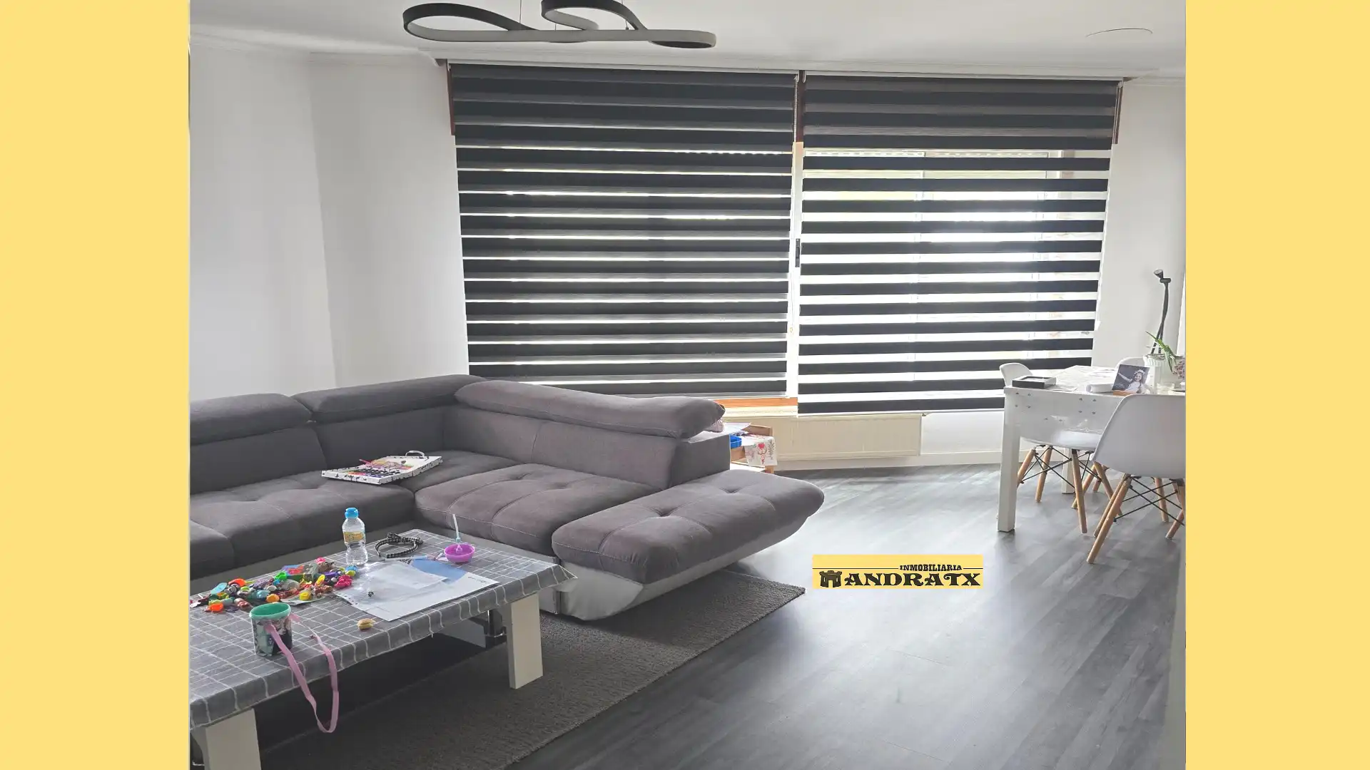Wohnzimmer von Wohnung zum Verkauf in Ferrol