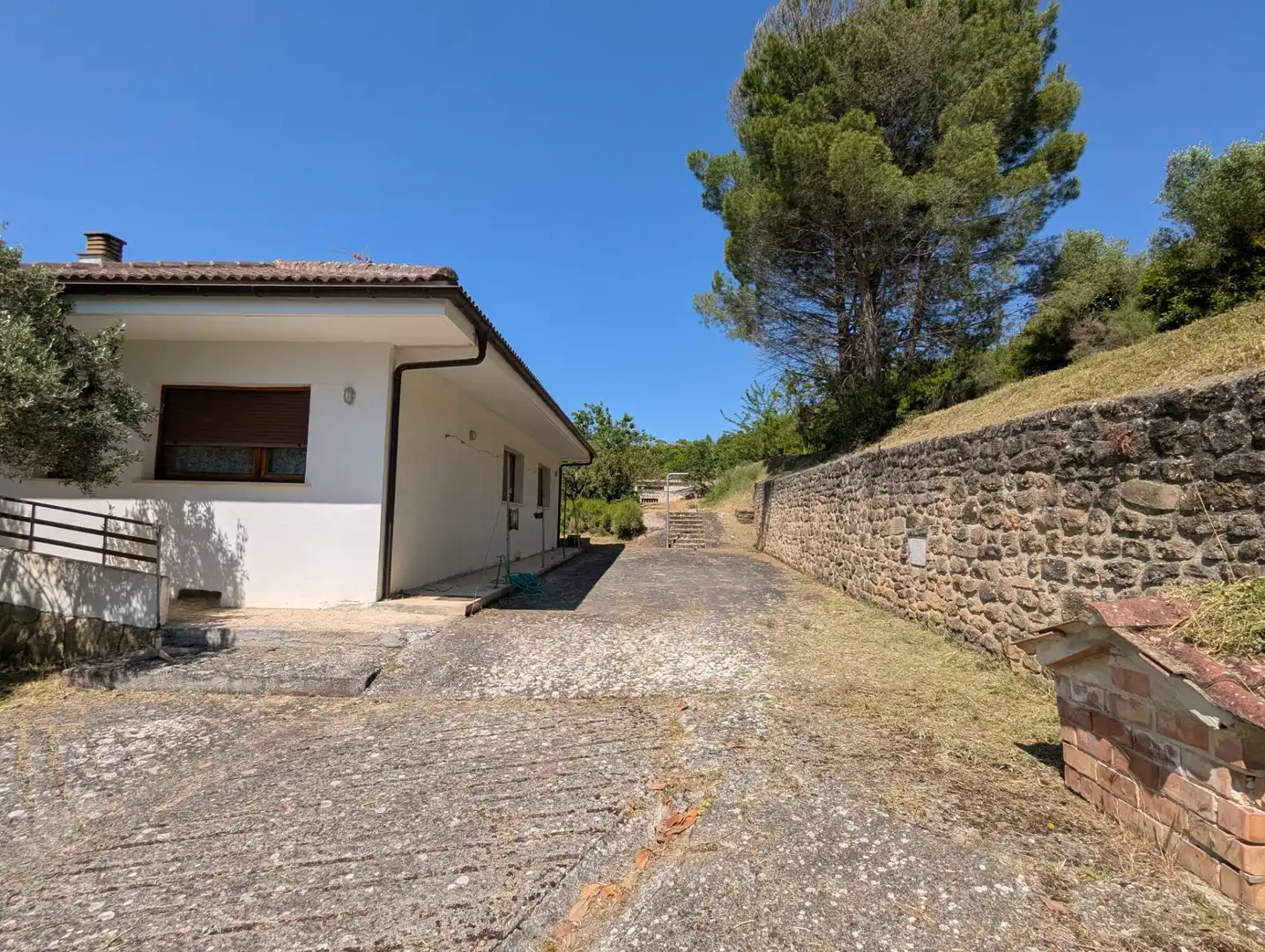 Vista exterior de Casa o chalet en venta en Estella / Lizarra con Aire acondicionado, Terraza y Trastero