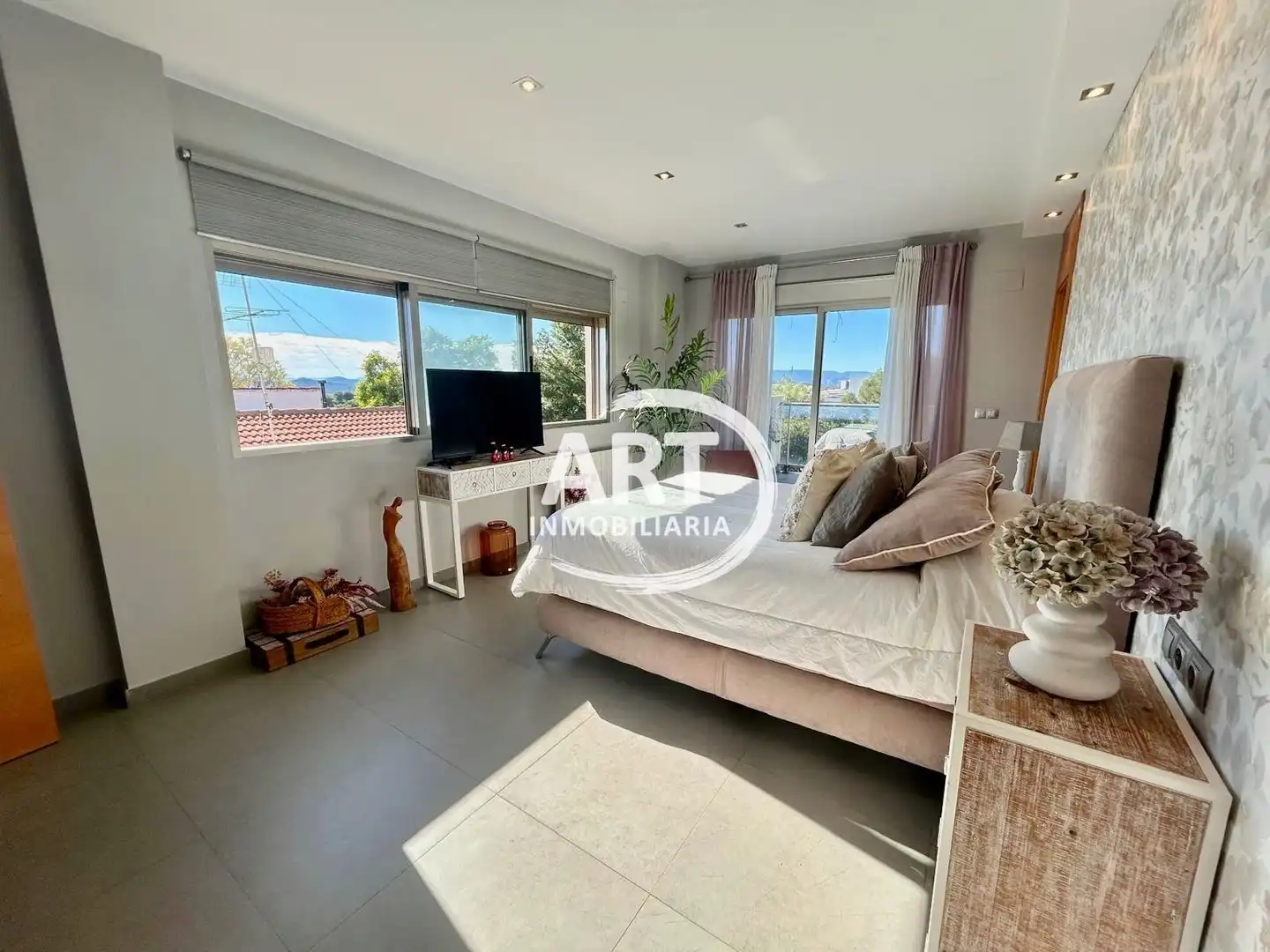 Vista exterior de Casa o chalet en venta en Llíria con Aire acondicionado, Calefacción y Jardín privado