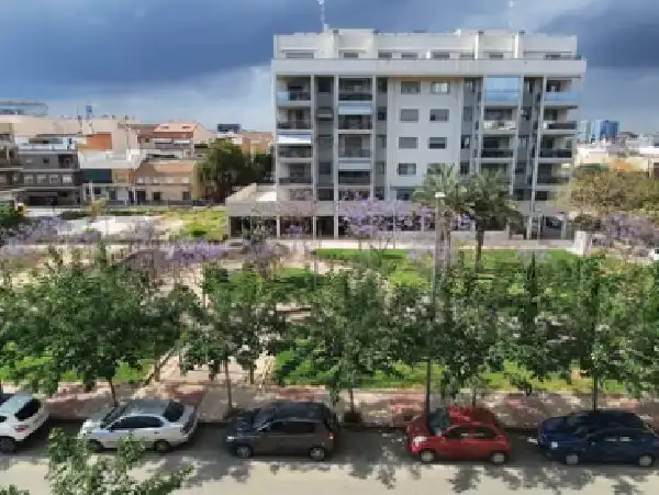 Vista exterior de Piso en venta en Murcia con Aire acondicionado, Calefacción y Parquet