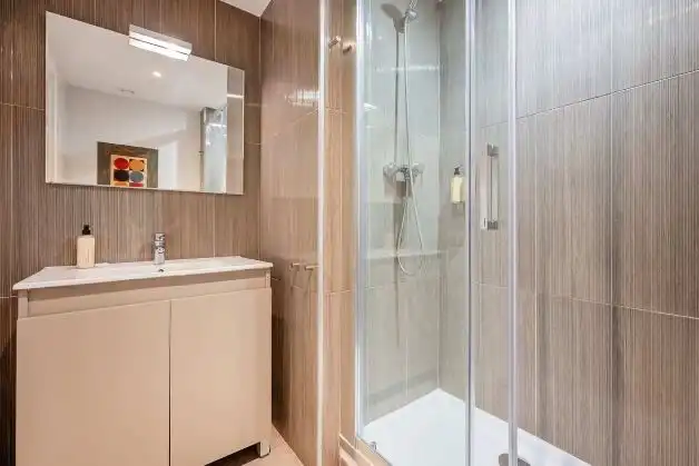 Baño de Piso en venta en Barcelona con Aire acondicionado, Calefacción y Parquet