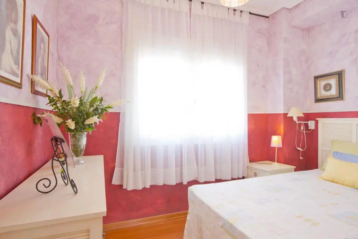 Room in Sevilla, Sevilla