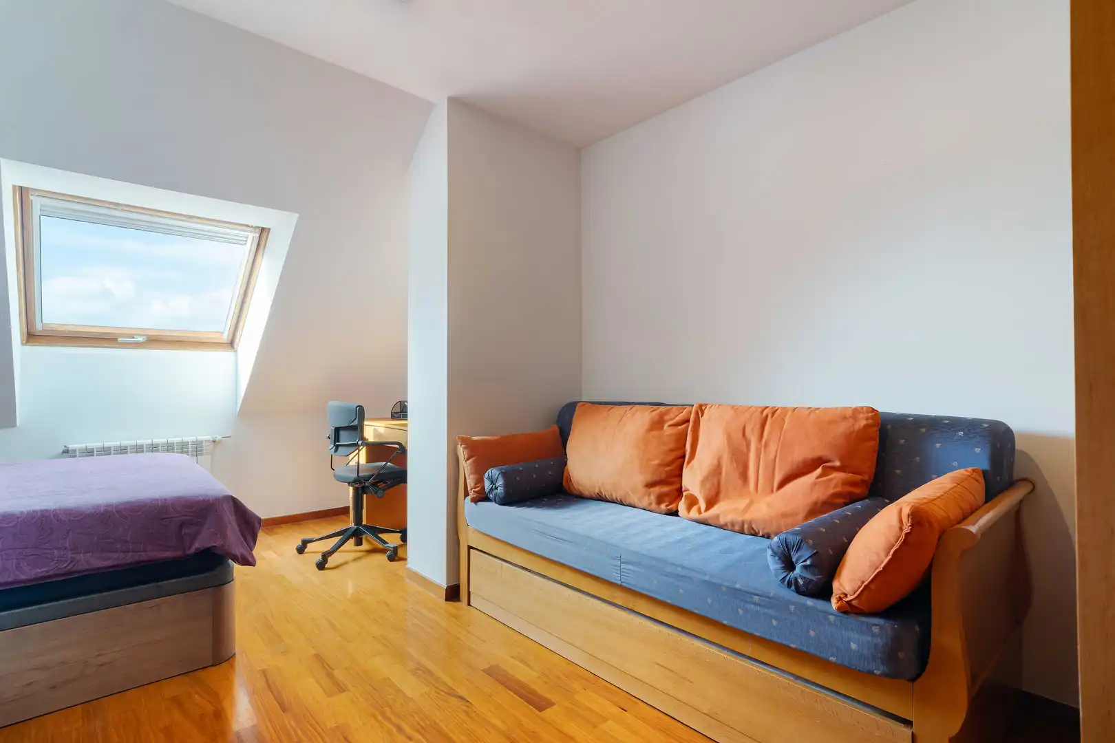 Bedroom of Duplexes for sale in A Coruña Capital   with Heating and Parquet flooring