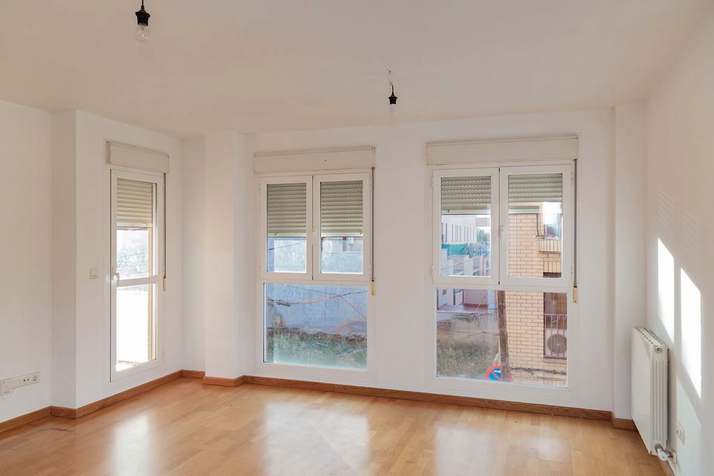 Bedroom of Flat for sale in  Zaragoza Capital  with Heating and Parquet flooring