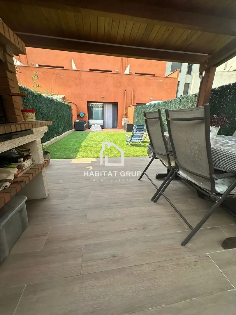 Casa a schiera con giardino in vendita a Caldes de Malavella, imagen 4