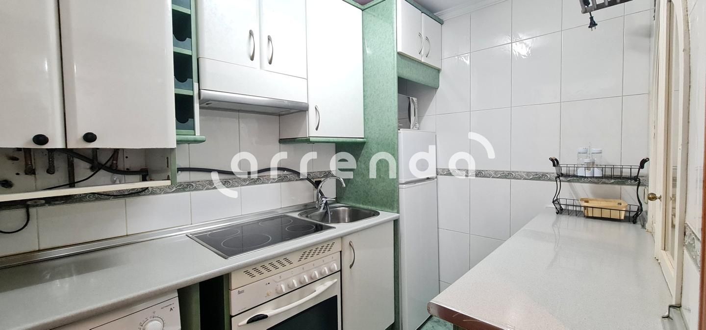 Cocina de Piso de alquiler en  Madrid Capital