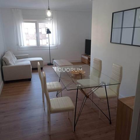 Piso en Alquiler en Calle de Sabino Arana en Centro Urbano - Hirigunea