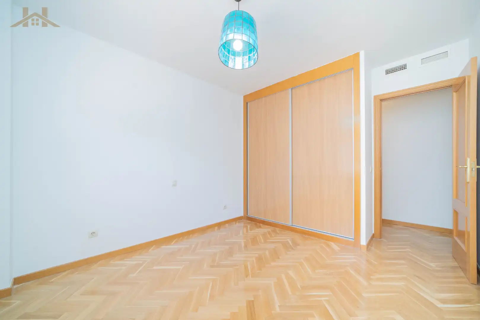 Piso en venta en Boadilla del Monte con Aire acondicionado, Calefacción y Parquet