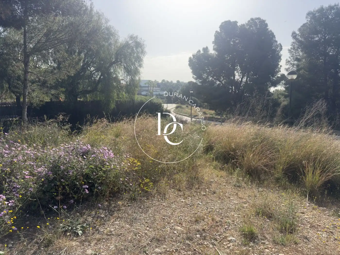 Terrenys i solars en venda a Avinguda del Camí de Can Girona, imagen 2